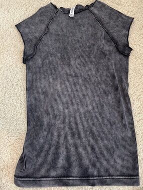 Zenana Ribbed Short Sleeve Top - Black